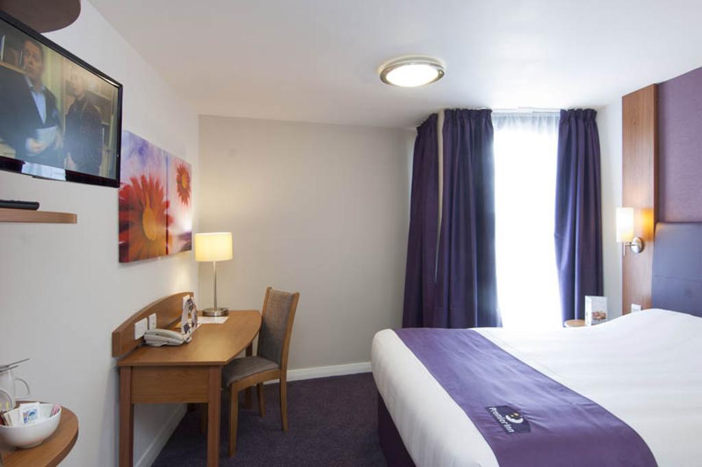 Premier Inn Leamington Spa Town Centre Kamer foto