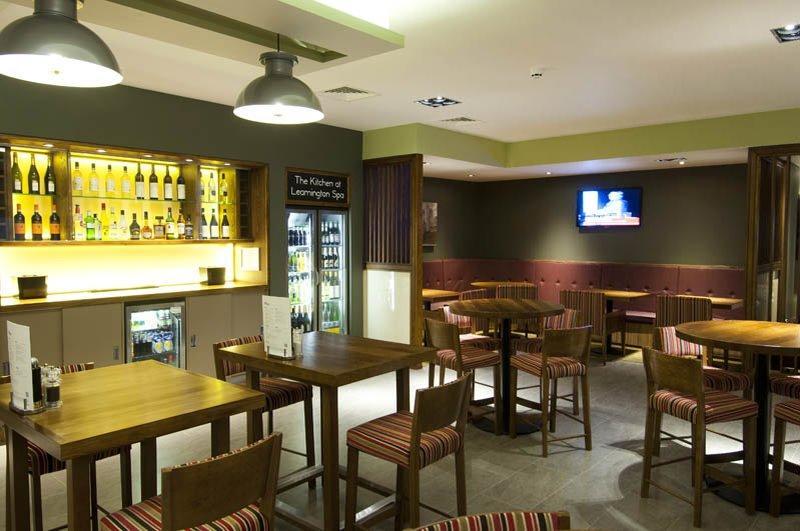 Premier Inn Leamington Spa Town Centre Buitenkant foto